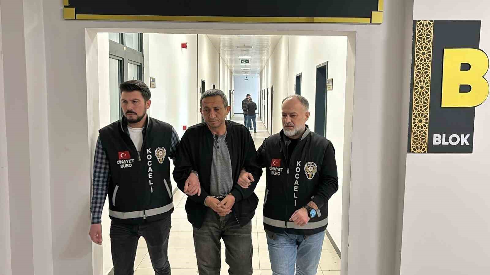 servis soforunu lastik tamir ettigi sirada olduren saniga 20 yil hapis 2 NBbNFN9J