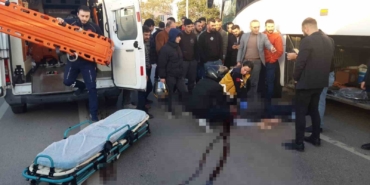 servis-soforunu-lastik-tamir-ettigi-sirada-olduren-saniga-20-yil-hapis-VBdBAjmL.jpg