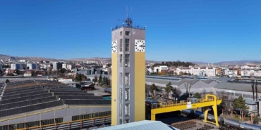 sesi-kentin-her-kosesinde-yankilaniyor-87-yildir-mesaisine-devam-ediyor-XbLal1FU.jpg