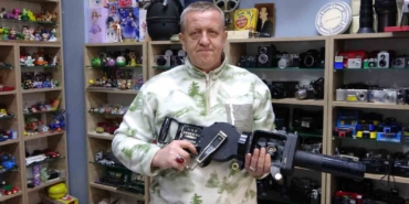 sesi-makineli-tufek-kendisi-fotograf-makinesi-j5SiMxHY.jpg
