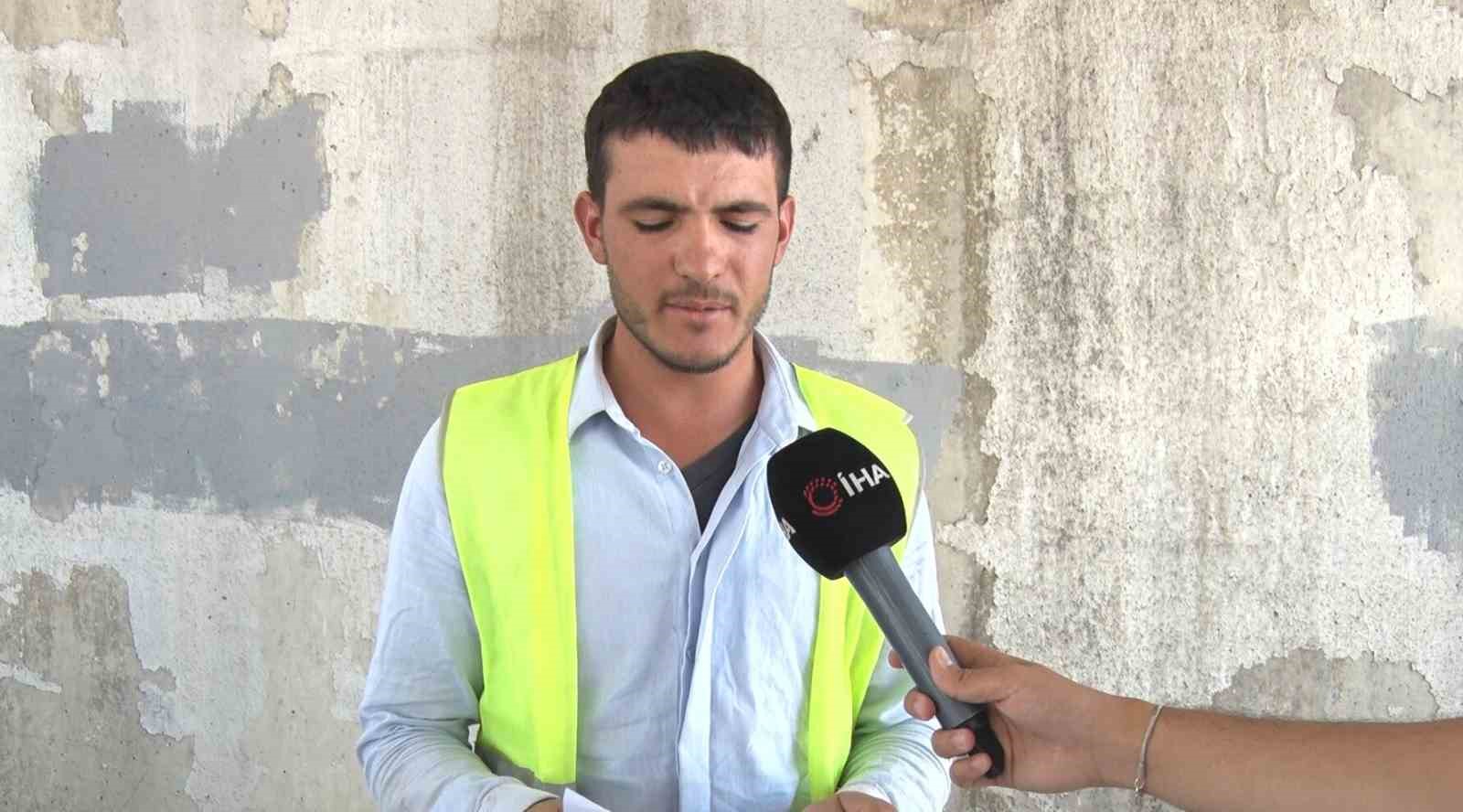 sevdigi kizin babasi 800 bin lira baslik parasi istedi careyi insaatlarda calisarak ariyor 0 CIO6kMfz