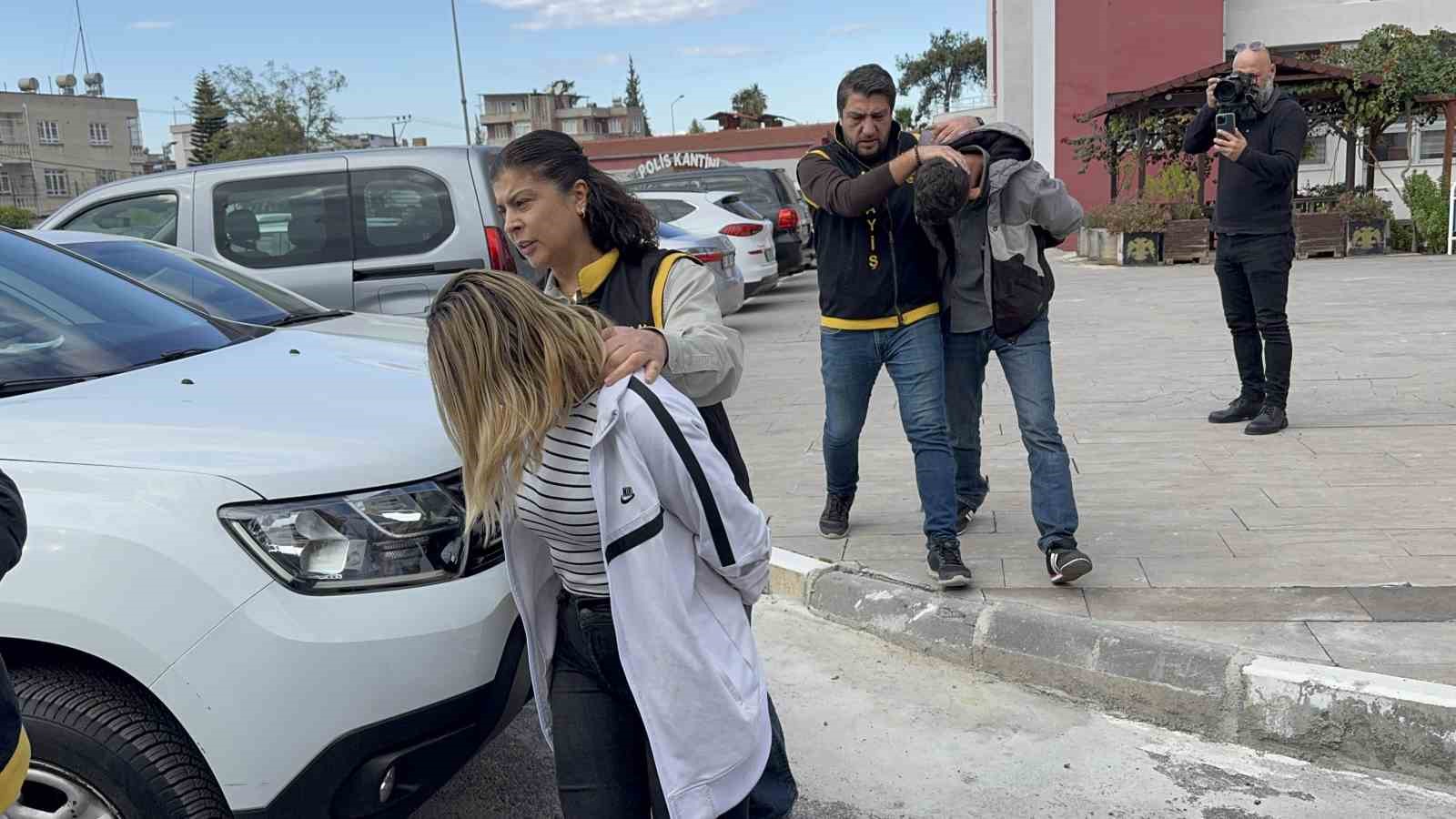 sevgilisinin eski erkek arkadasini oldurdu balkondan balkona atlayip kacmak istedi 2 aNWqyU4X
