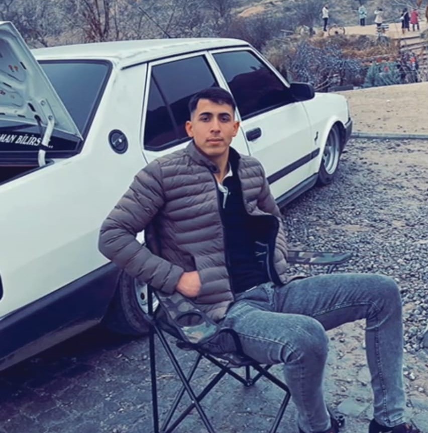 sevgilisinin eski erkek arkadasini oldurdu balkondan balkona atlayip kacmak istedi 6 TEmmtN7I