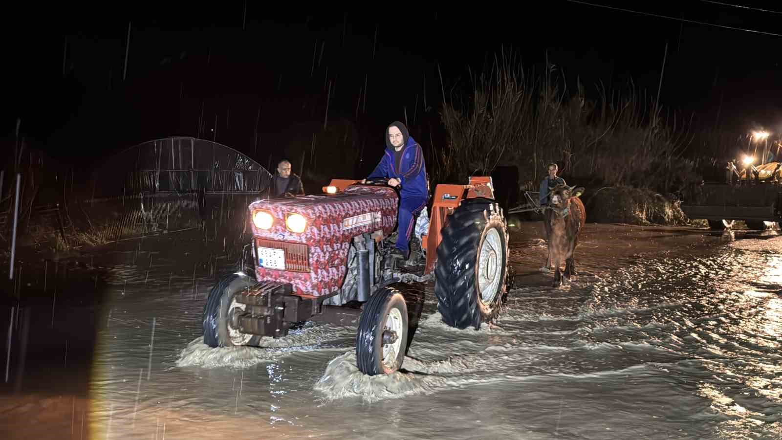 seydikemerde su baskini evler tahliye edildi 5 ctGTv63K