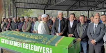 seydikemerde-zehirlenme-suphesiyle-hayatini-kaybeden-genc-kiz-son-yolculuguna-ugurlandi-JN85pfwY.jpg