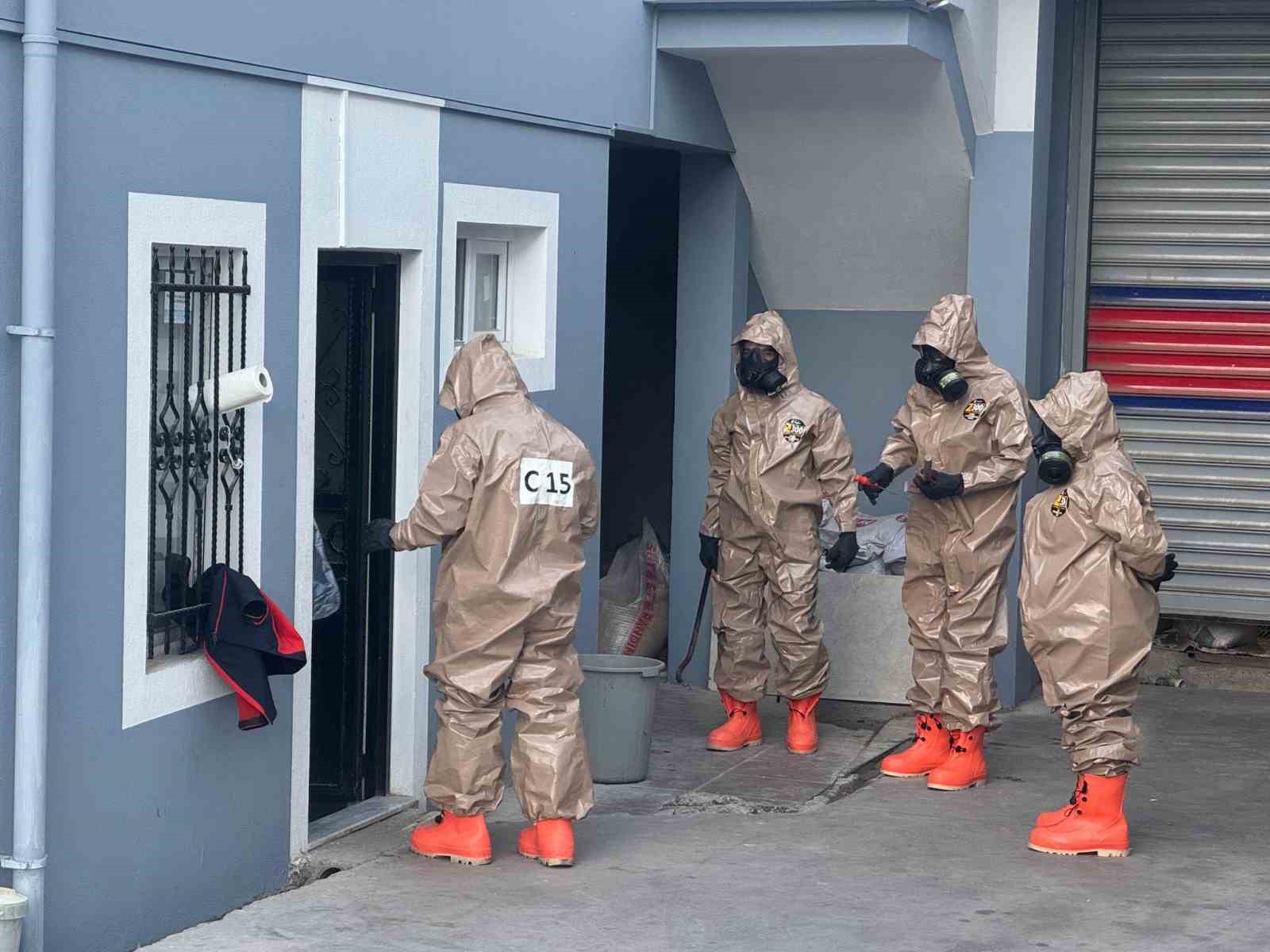 seydikemerde zehirlenme vakasi sonrasi afad ve bilirkisi heyetinden inceleme 0 Hcm8MLcK