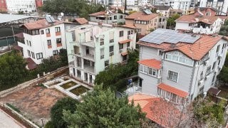 seyhan belediye baskan yardimcisi hakkinda kacak insaat ve izinsiz tadilat baslatti iddiasi 6 8aUjDOVX