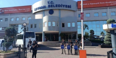 seyhan-belediyesi-hesaplarina-tmsf-bloke-koydurdu-iddiasi-u4p8qknM.jpg