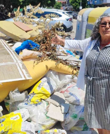 seyhan-belediyesinde-bankamatikci-tartismasi-muhtar-ve-vatandaslar-isyan-etti-7f5XXMhR.jpg
