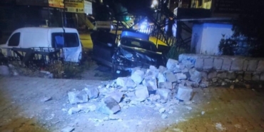 seyir-halindeki-otomobile-acilan-ateste-basindan-vurulan-kadin-hayatini-kaybetti-Ap4bP9tL.jpg
