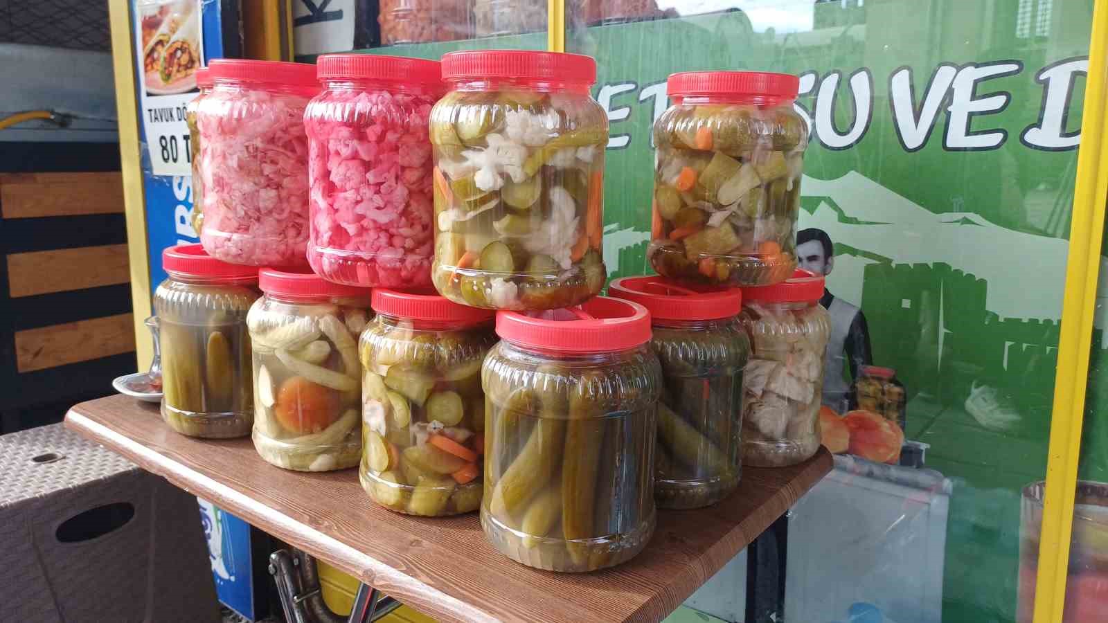 seyyardan basladi kendi dukkanini kurdu 3 dtOi4JZA
