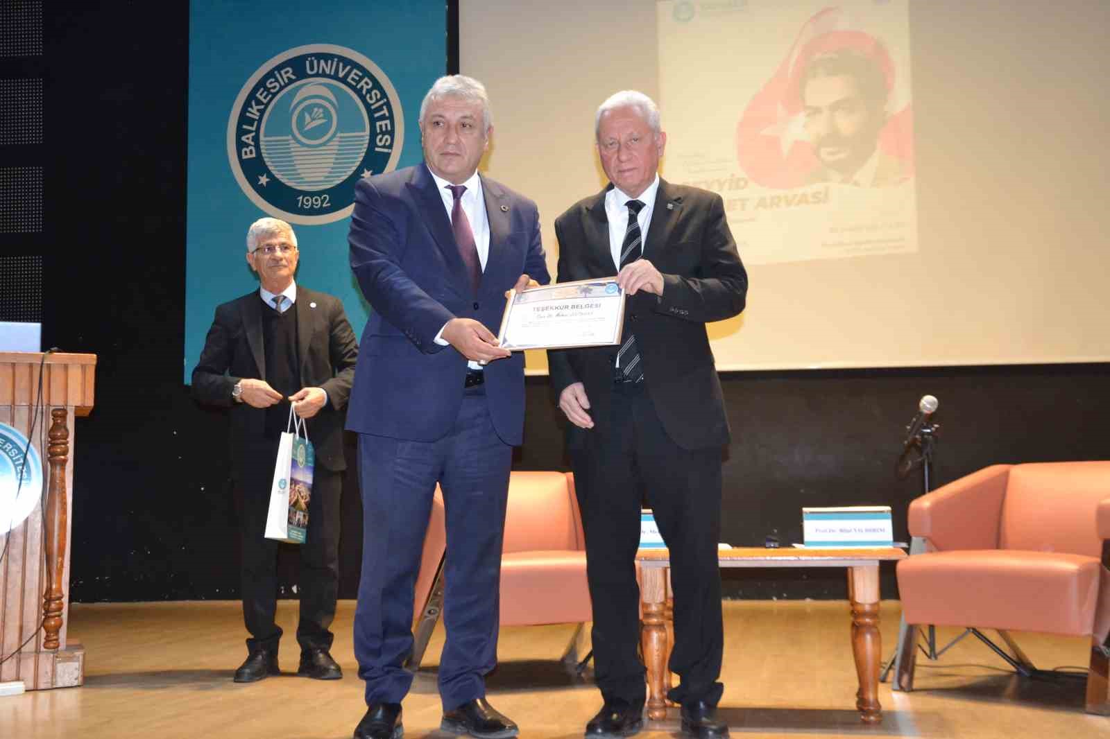 seyyid ahmet arvasi balikesirde anildi 5 YywKFhYl
