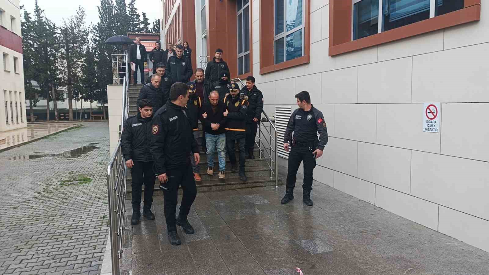 sgk il mudurlugu avukatini olduren zanli tutuklandi 2 6prSNek6