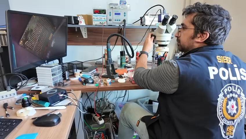 siber dolandiricilarin cep telefonlari camasir makinesinden cikti 5 kwYdKwJg