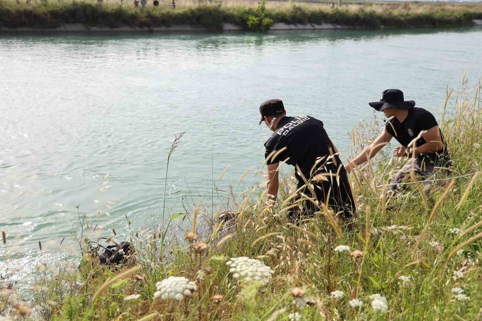 sicaklar etkisini artirmadan 3 kisi serinlemek isterken oldu 0 4TcCYEpR