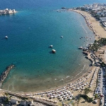 sicaklar-geldi-okullar-tatil-olmadan-sahillerde-yogunluk-basladi-35K1SxV6.jpg