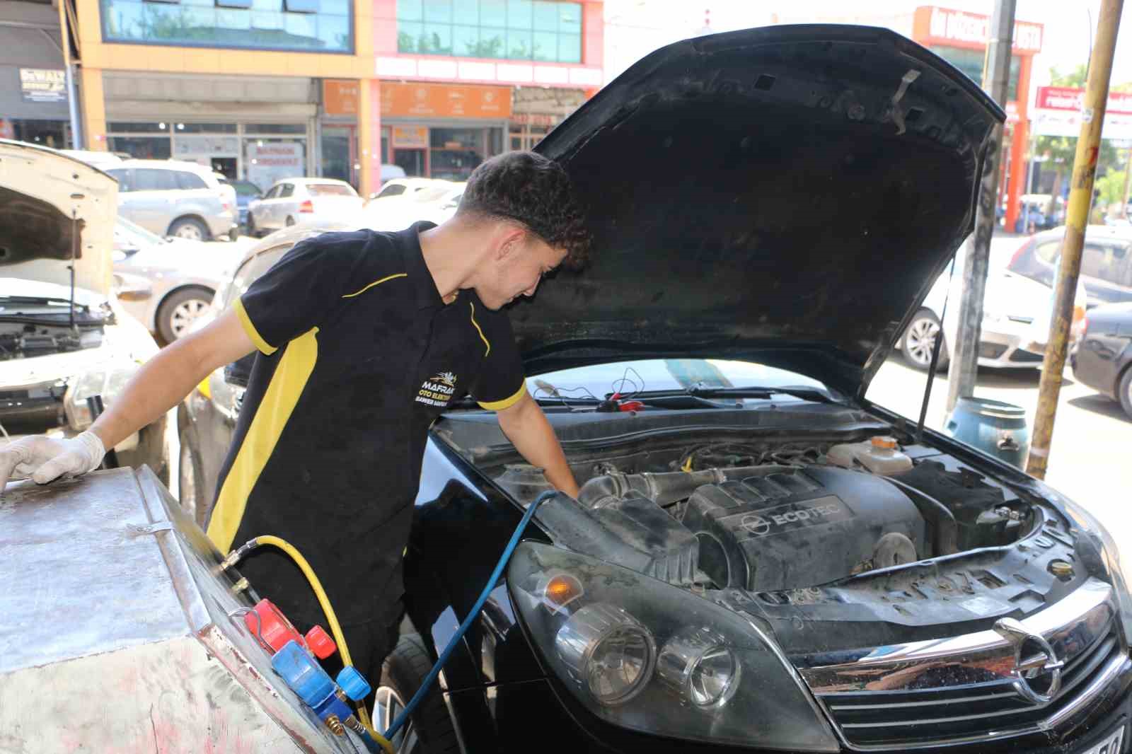 sicakliklar artti arac klimalari icin sanayide uzun kuyruklar olustu 0 gKjWUWE9