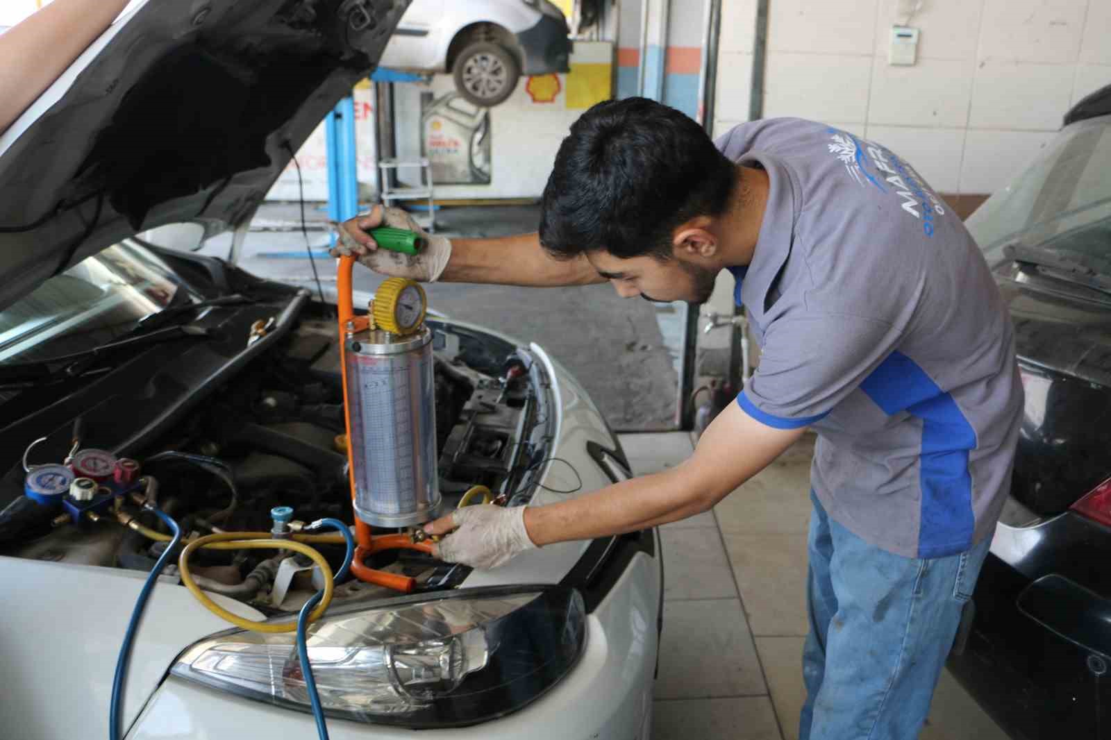 sicakliklar artti arac klimalari icin sanayide uzun kuyruklar olustu 4 BV13Np1r
