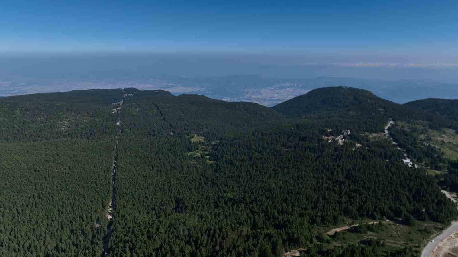Sıcaktan bunalanlar Uludağ’a çadır kurdu 4 sicaktan bunalanlar uludaga cadir kurdu 0