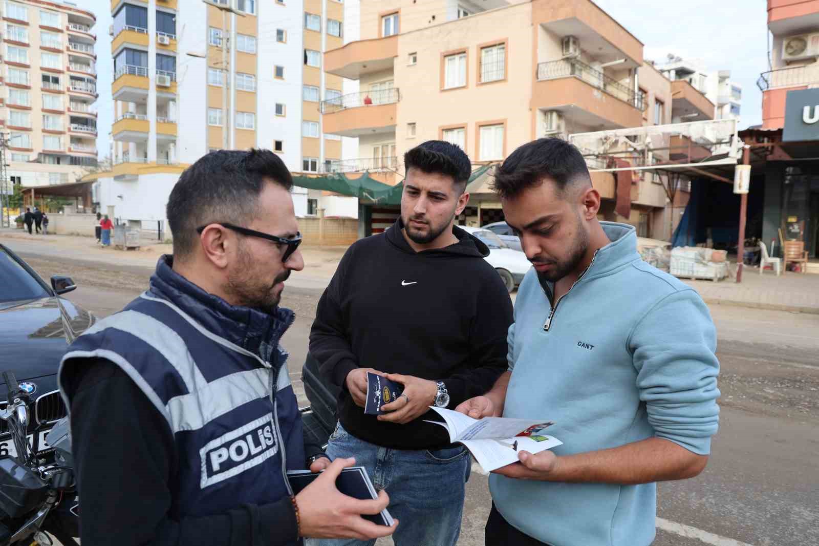 siddete ugrayan kadin cok siddet gordum buna ragmen 3 cocukla ayakta duruyorum 1 jqs3EQej