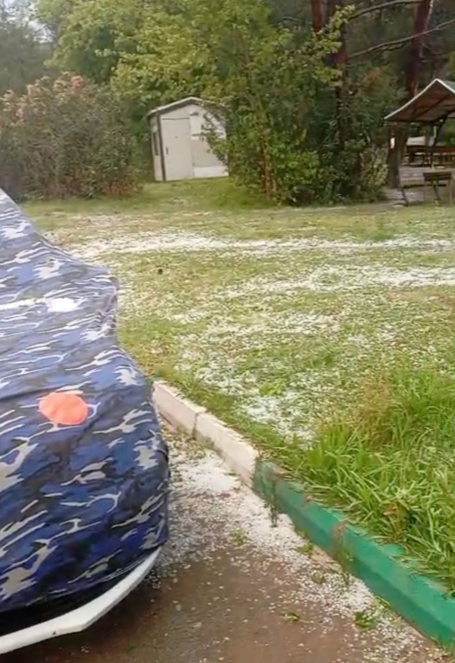 siddetli doluyu hem kaydetti hem dua etti 1 kGvtanL1