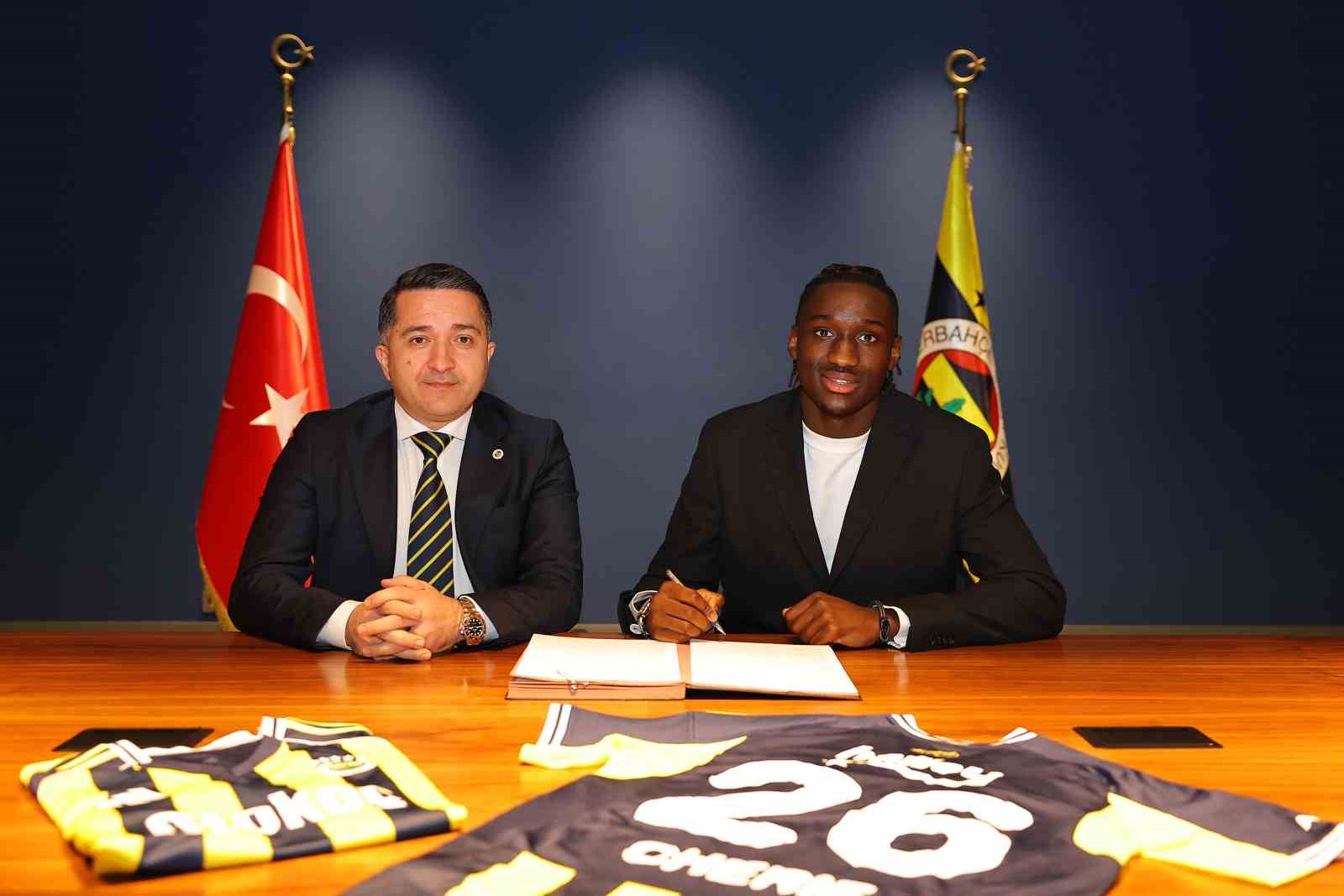 sidiki cherif resmen fenerbahcede 1 mnb7U3G8