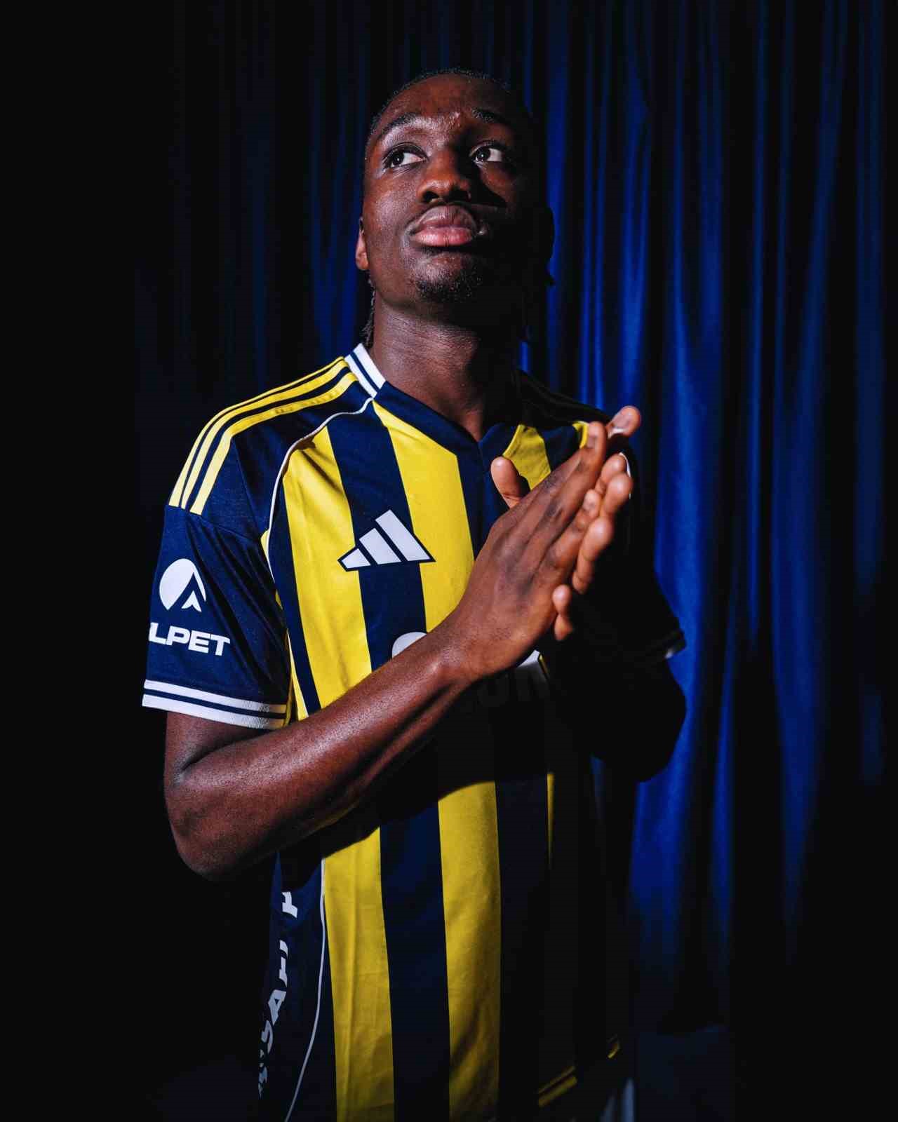 sidiki cherif resmen fenerbahcede 3 uWFhvPCP