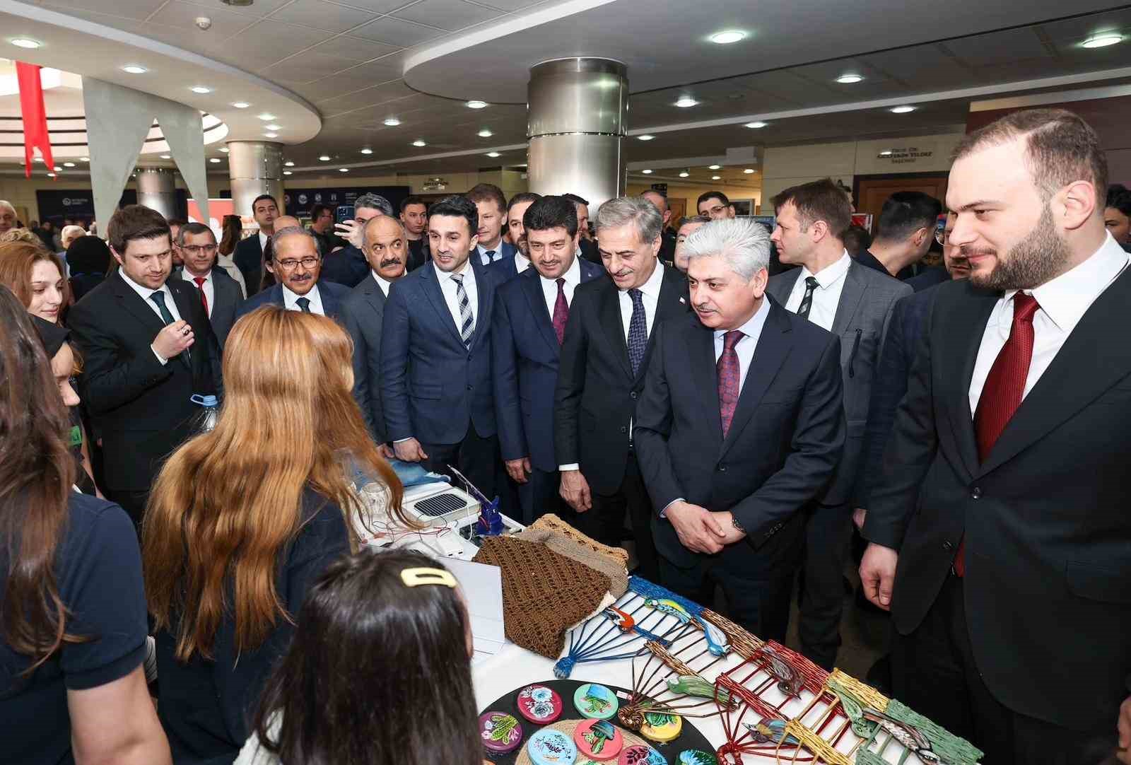 sifir atik hareketinin vizyonu sakaryadaki konferansta ele alindi 0 m2JHWDpl