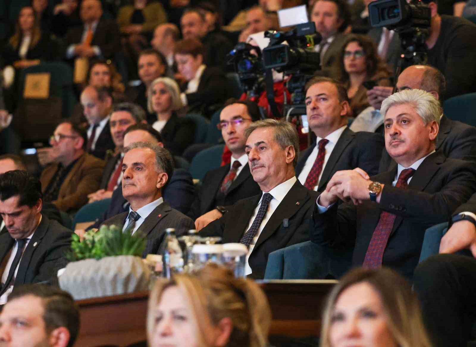 sifir atik hareketinin vizyonu sakaryadaki konferansta ele alindi 8