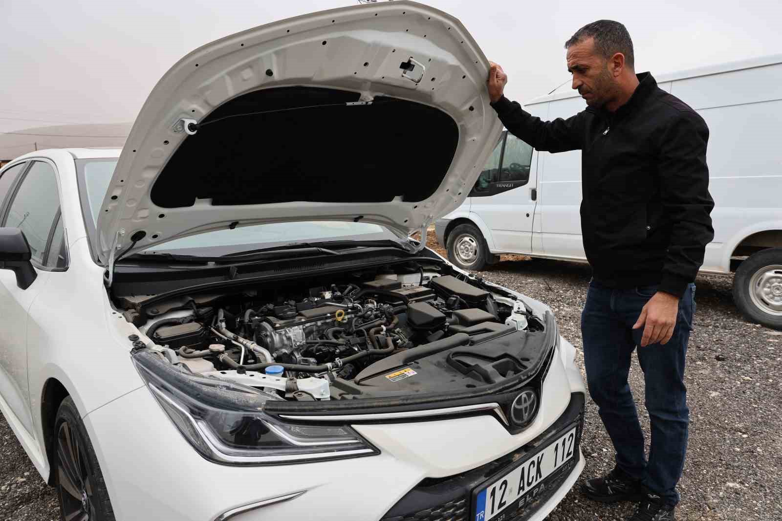 sifir kilometre aracta motor arizasi yasadi 20 gun kullandi 5 aydir servisten donmesini bekliyor v59kGQ7p
