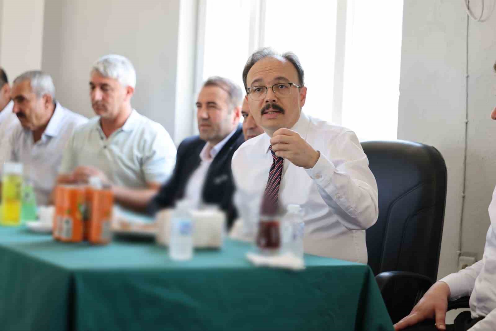 siirt kirsalinda asfalt seferberligi 34 kilometrelik yol tamamlandi 2 Q3CpI6X4