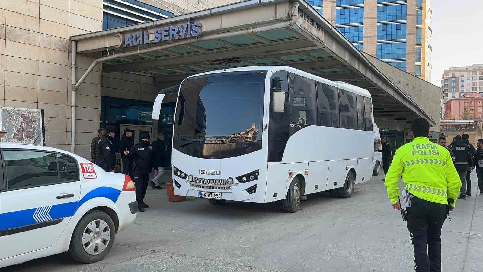 siirt merkezli uyusturucu testi sorusturmasinda 19 kisi tutuklandi 2 3dXPHHi8