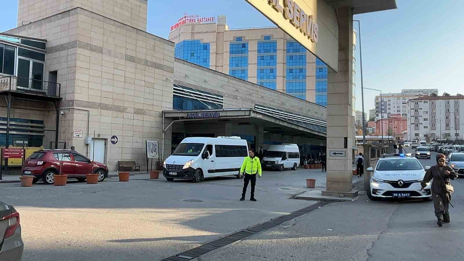 siirt merkezli uyusturucu testi sorusturmasinda 19 kisi tutuklandi 3 WQOPK9LV