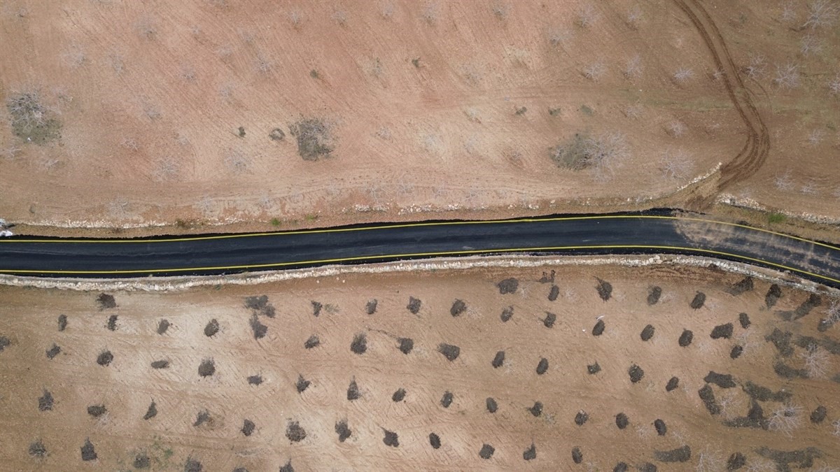 Siirt Valisi Kızılkaya bir asırda yapılan asfalt yolu bir yılda ikiye katladı 5 siirt valisi kizilkaya bir asirda yapilan asfalt yolu bir yilda ikiye katladi 1 Rt99hBKl
