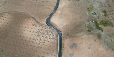 siirt-valisi-kizilkaya-bir-asirda-yapilan-asfalt-yolu-bir-yilda-ikiye-katladi-bxRPGTpF.jpg