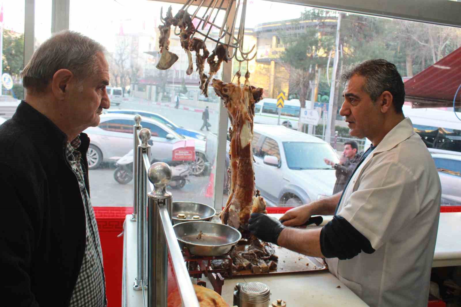 siirtin tescilli lezzeti buryan kebabi iftar sofrasinin vazgecilmezi oluyor 7 IthaO5kA
