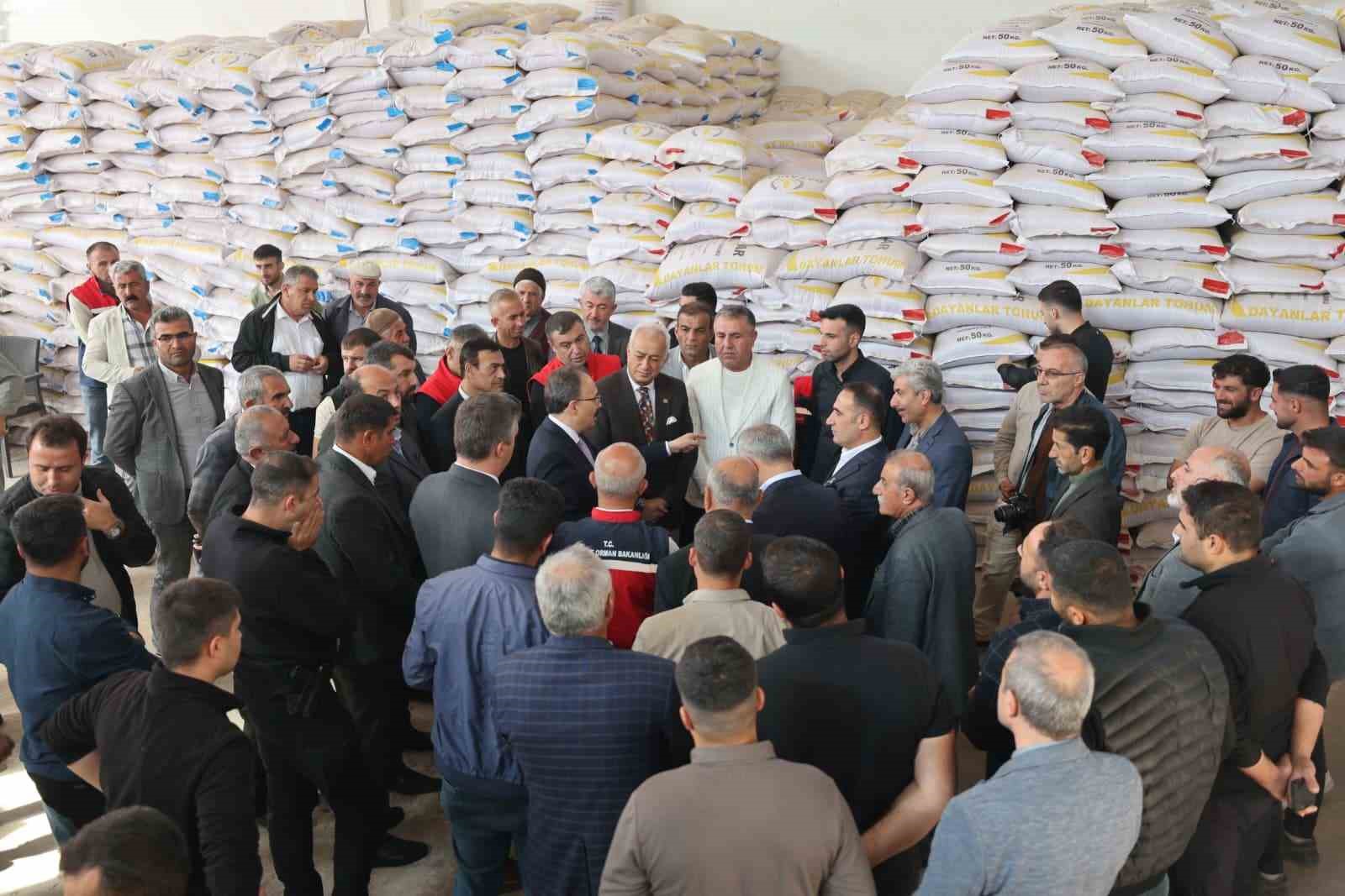 siirtte 203 ton kirmizi mercimek ciftcilere dagitildi 1 OAjOWLyi