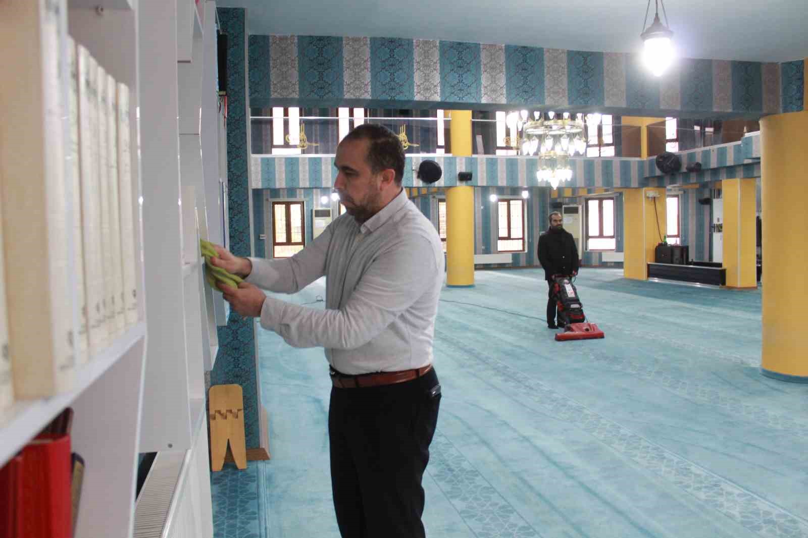 siirtte 642 cami ramazan ayina gul suyuyla hazirlandi 6 rakTvXWW