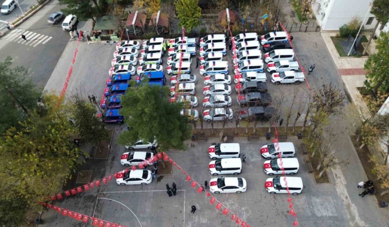siirtte-68-arac-kolluk-kuvvetlerine-teslim-edildi-qezKvRZ5.jpg