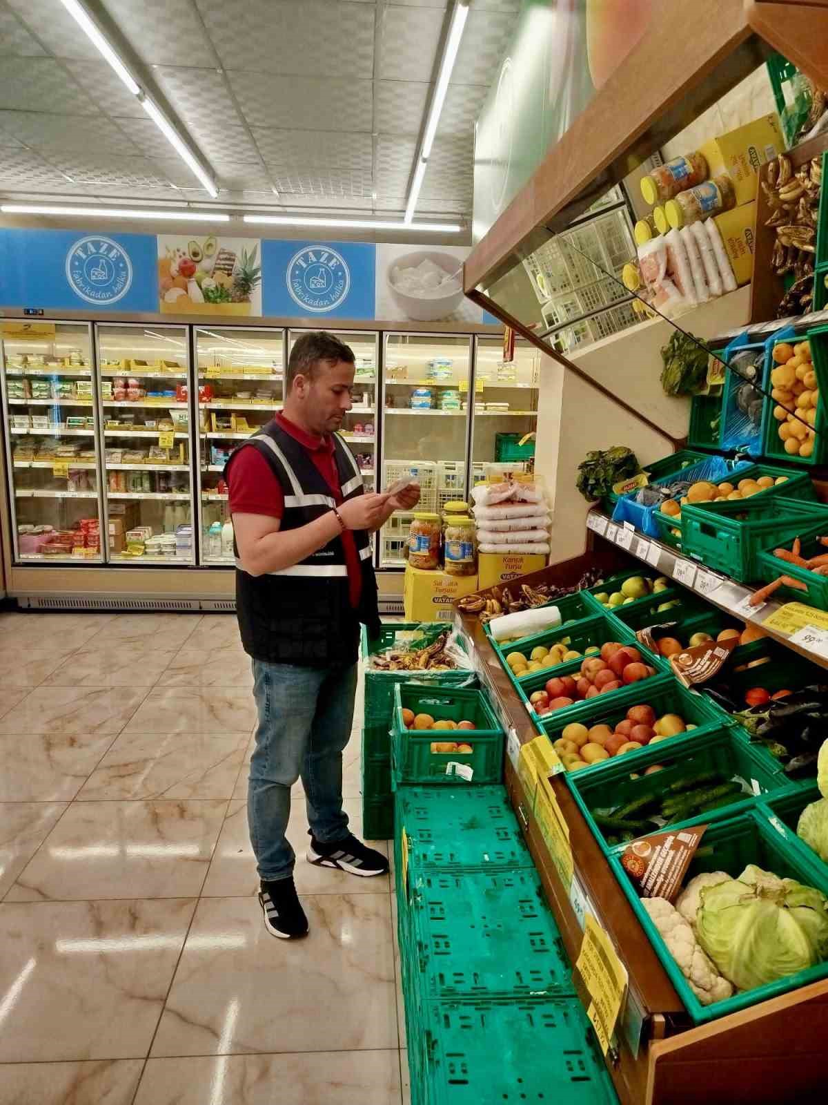 siirtte bayram oncesi denetimler artirildi fiyat ve etiketler tek tek incelendi 0 lX6HvLzU