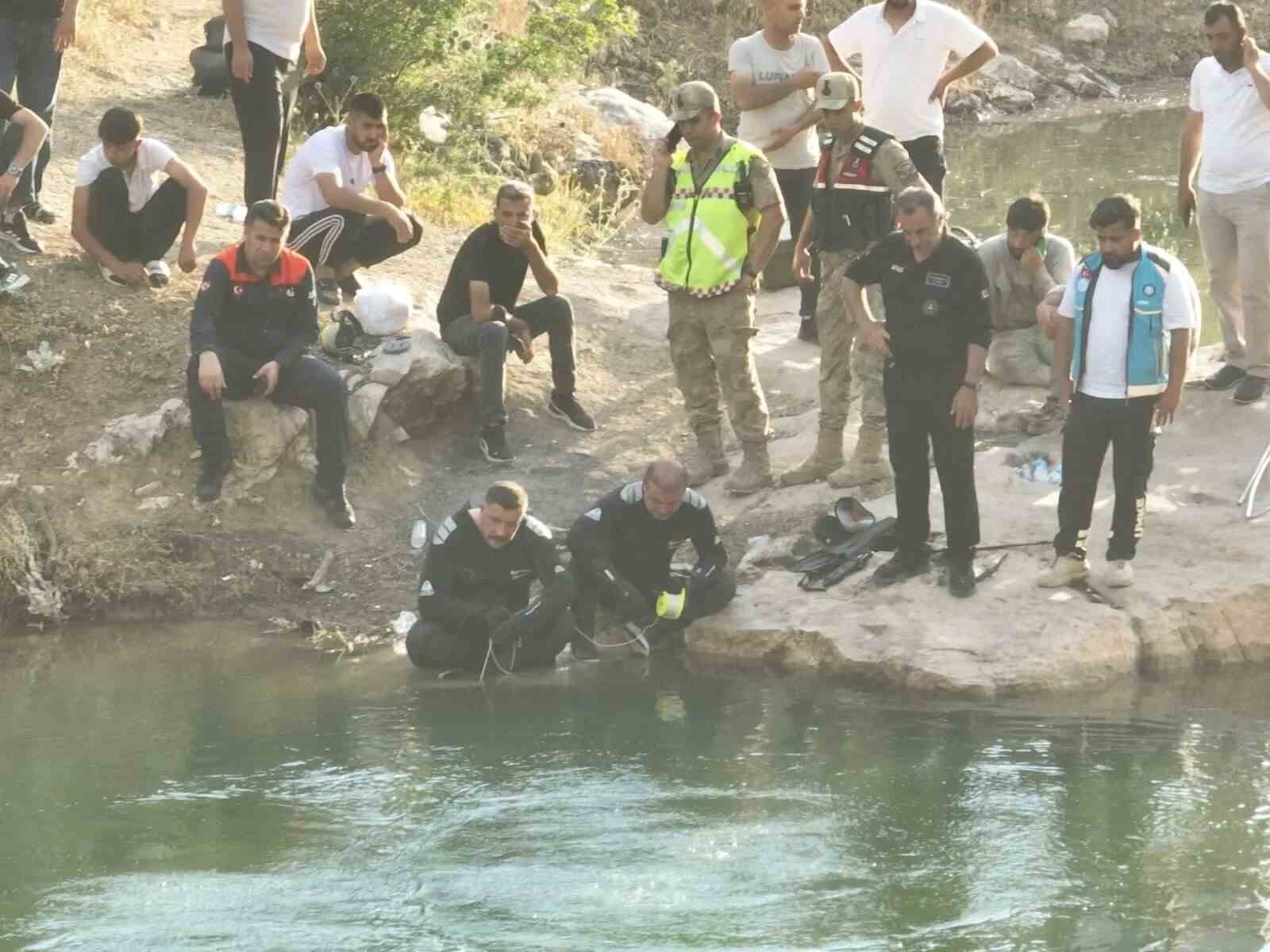 siirtte botan cayinda kaybolan cocugun cansiz bedenine ulasildi 3 aC7KAyWZ