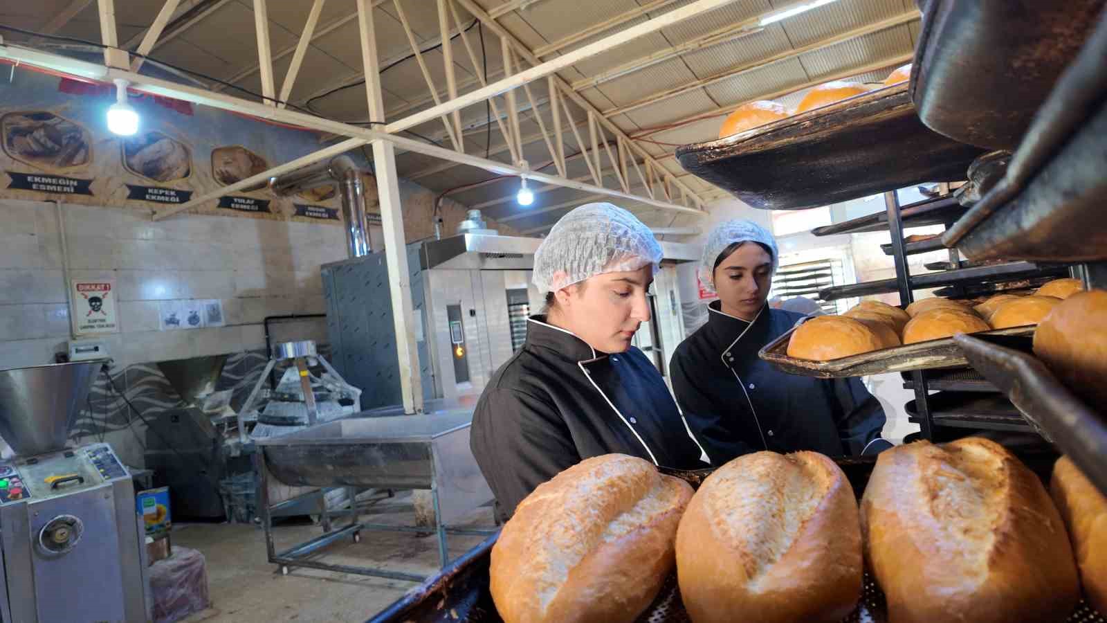 siirtte bu okul fabrika gibi calisiyor yillik 2 milyon ciro 0 FG1jThLc