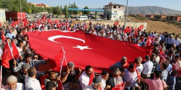 siirtte-darbe-gecesi-belgeselle-ele-alindi-PQyi6dZW.jpg