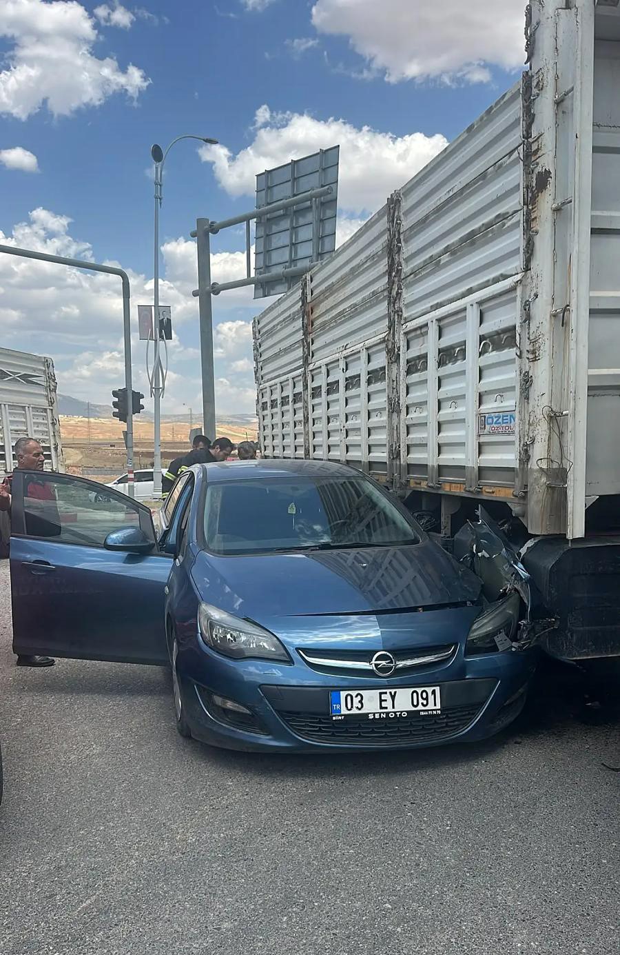 siirtte faciadan donuldu 0 navP4YyE