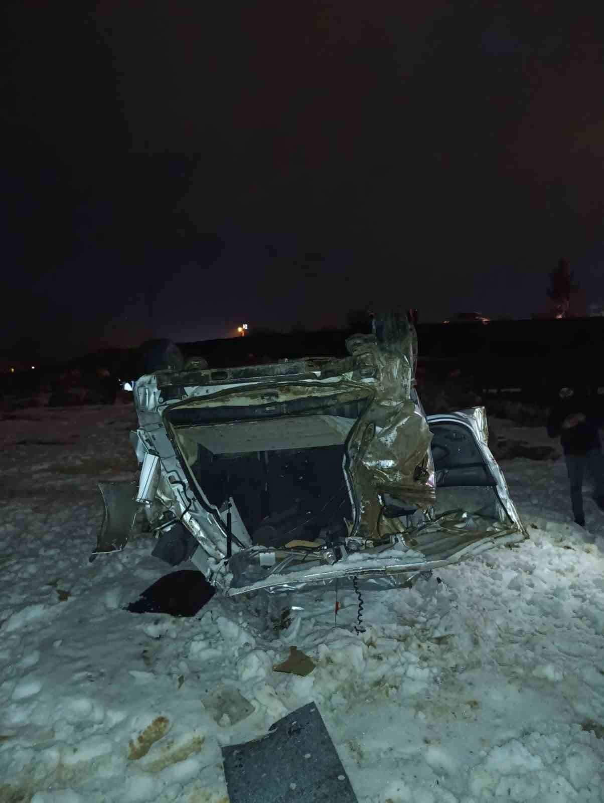 siirtte hafif ticari takla atti 1 agir yarali 2