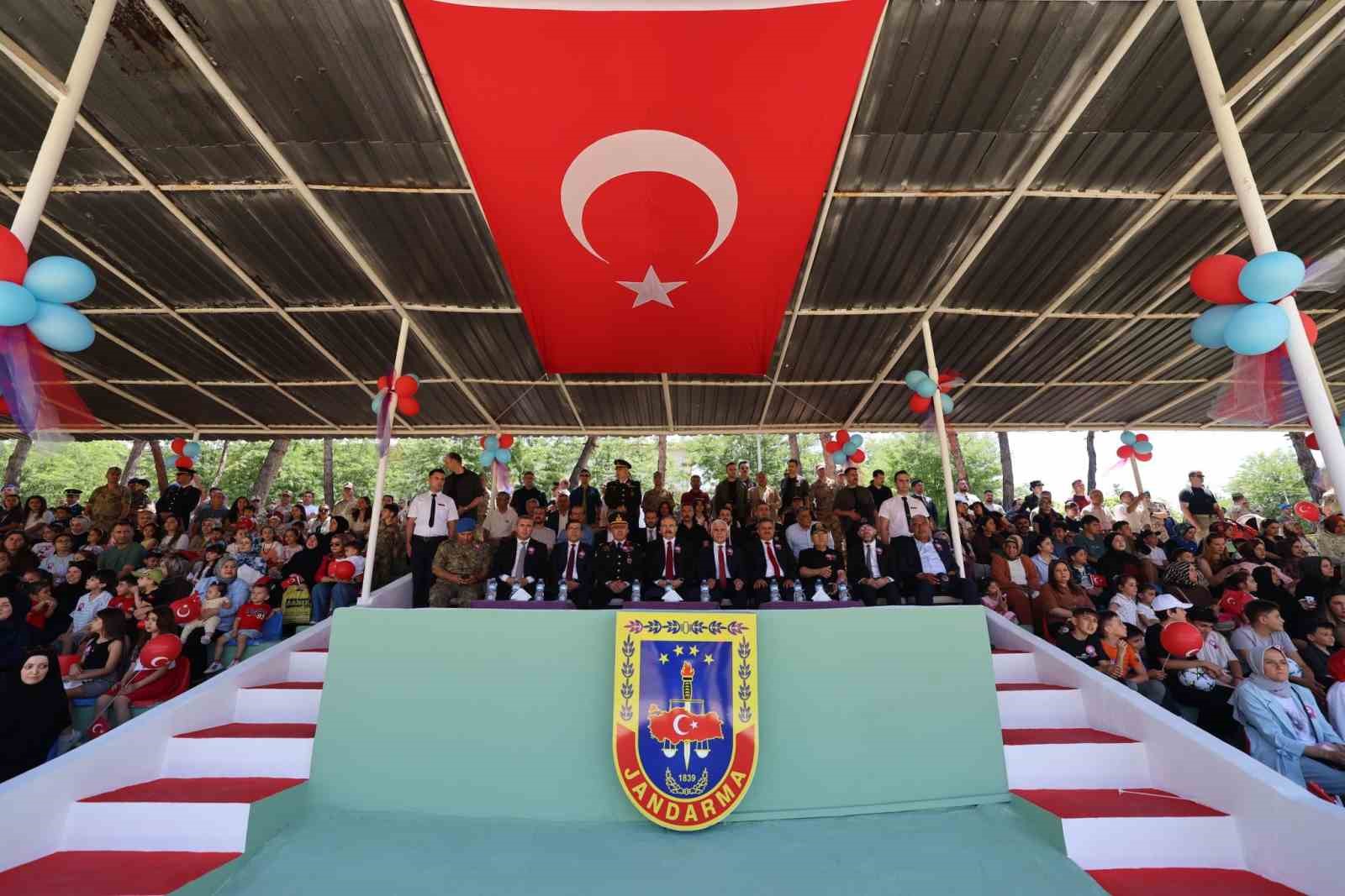 siirtte jandarma teskilatinin 187nci kurulus yil donumu kutlandi 7 eOhM5R5W