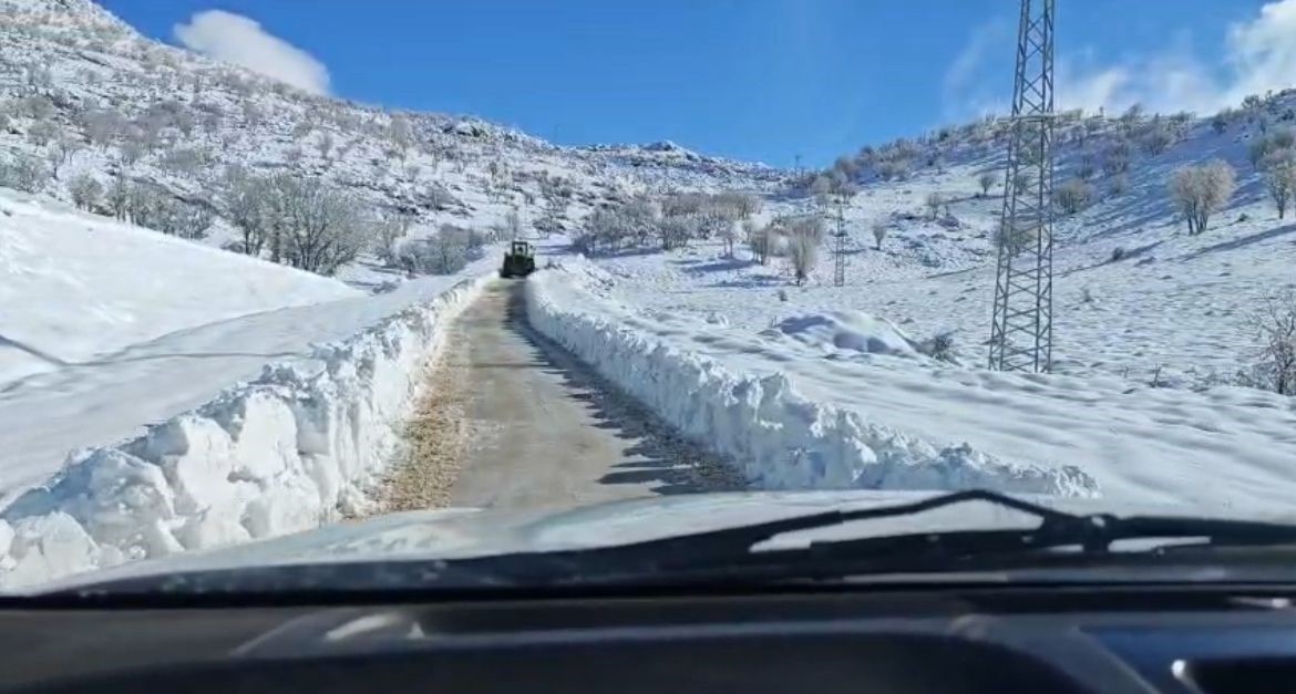 siirtte kar nedeniyle kapanan yollar acildi 0 6B2Ir535