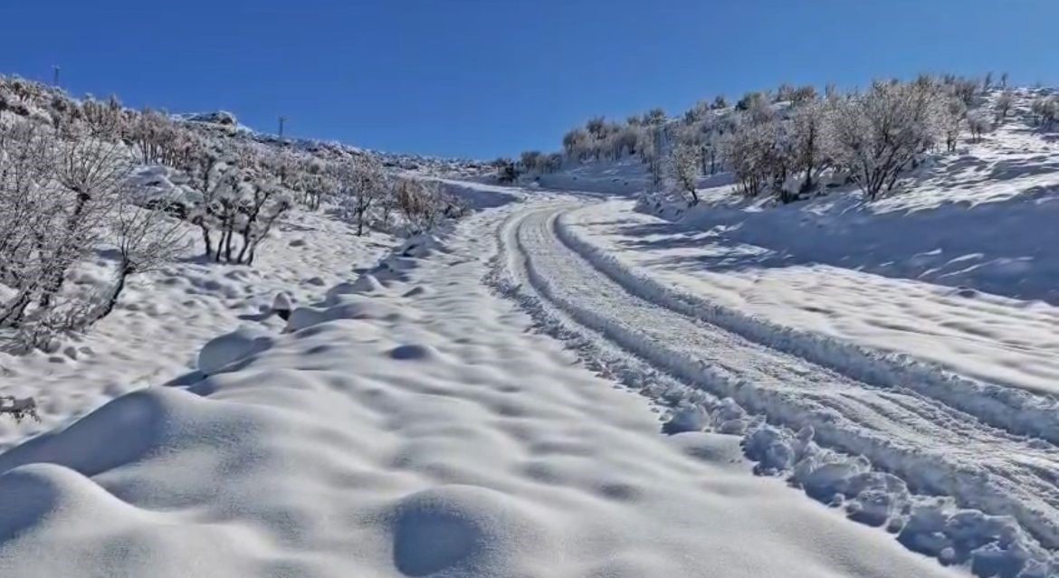 siirtte kar nedeniyle kapanan yollar acildi 1 a1N8Aeu3