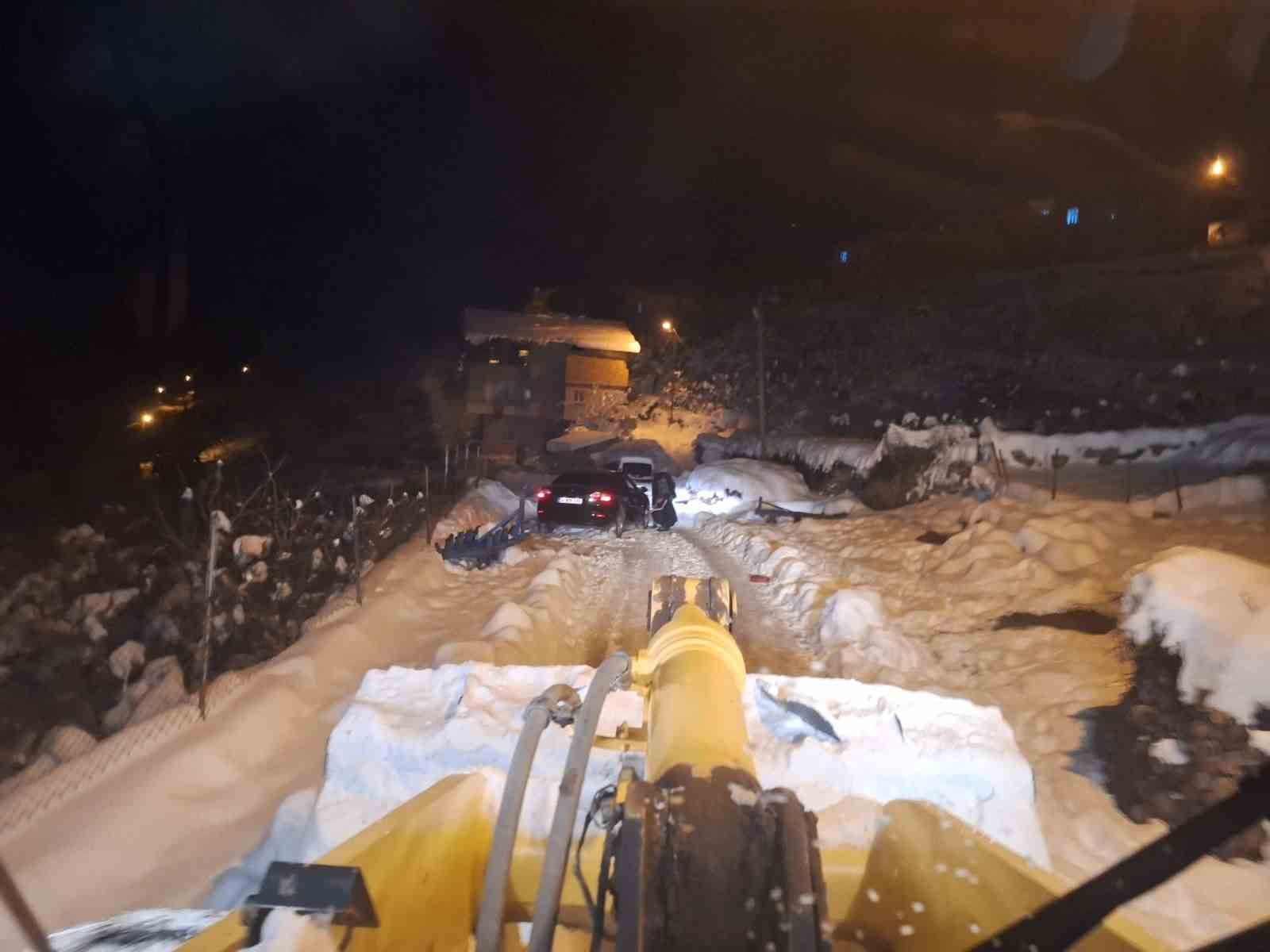 siirtte kardan kapanan 278 koy yolu ulasima acildi 3 U8iIhhnp