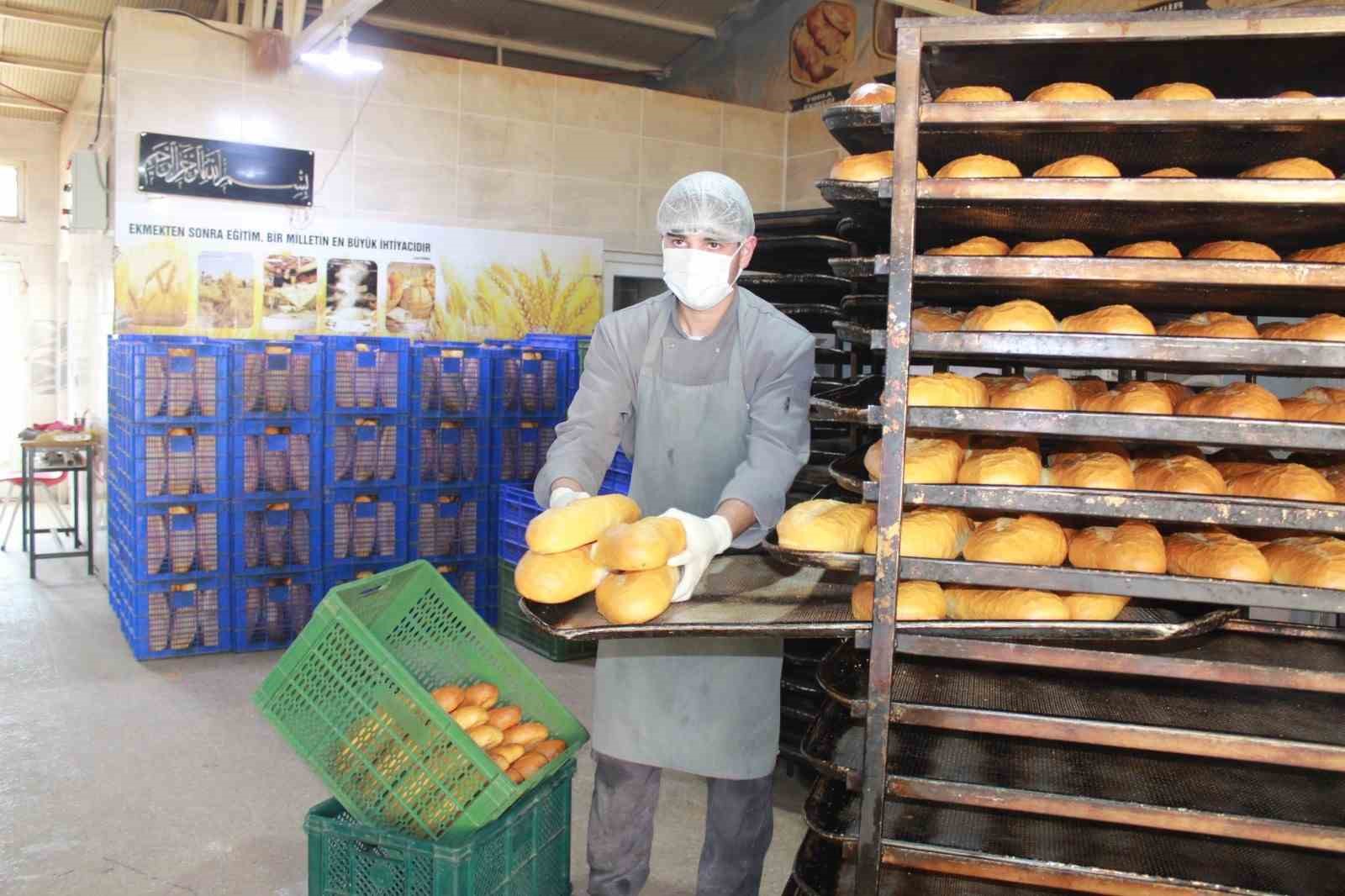 siirtte ogrenciler ramazanda gunluk 7 bin ekmek cikariyor 1